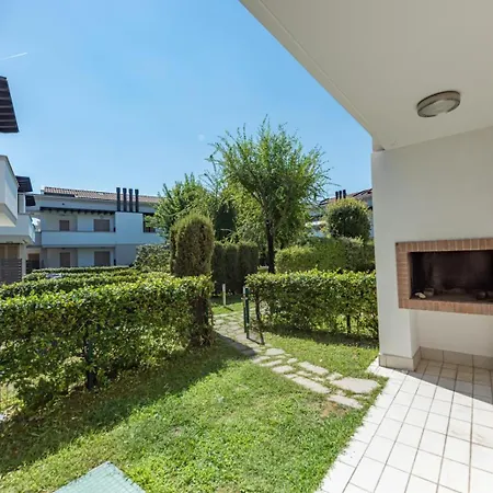 Villaggio Evanike Lägenhet *
