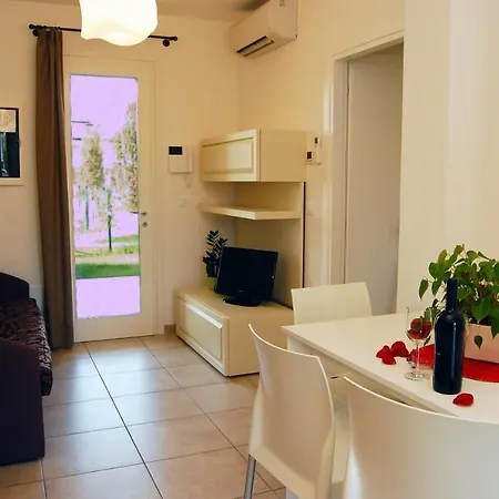 Villaggio Evanike * ביביונה